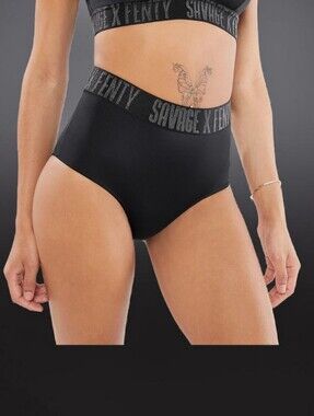Savage X Fenty Forever Savage Booty Short Black Size Small